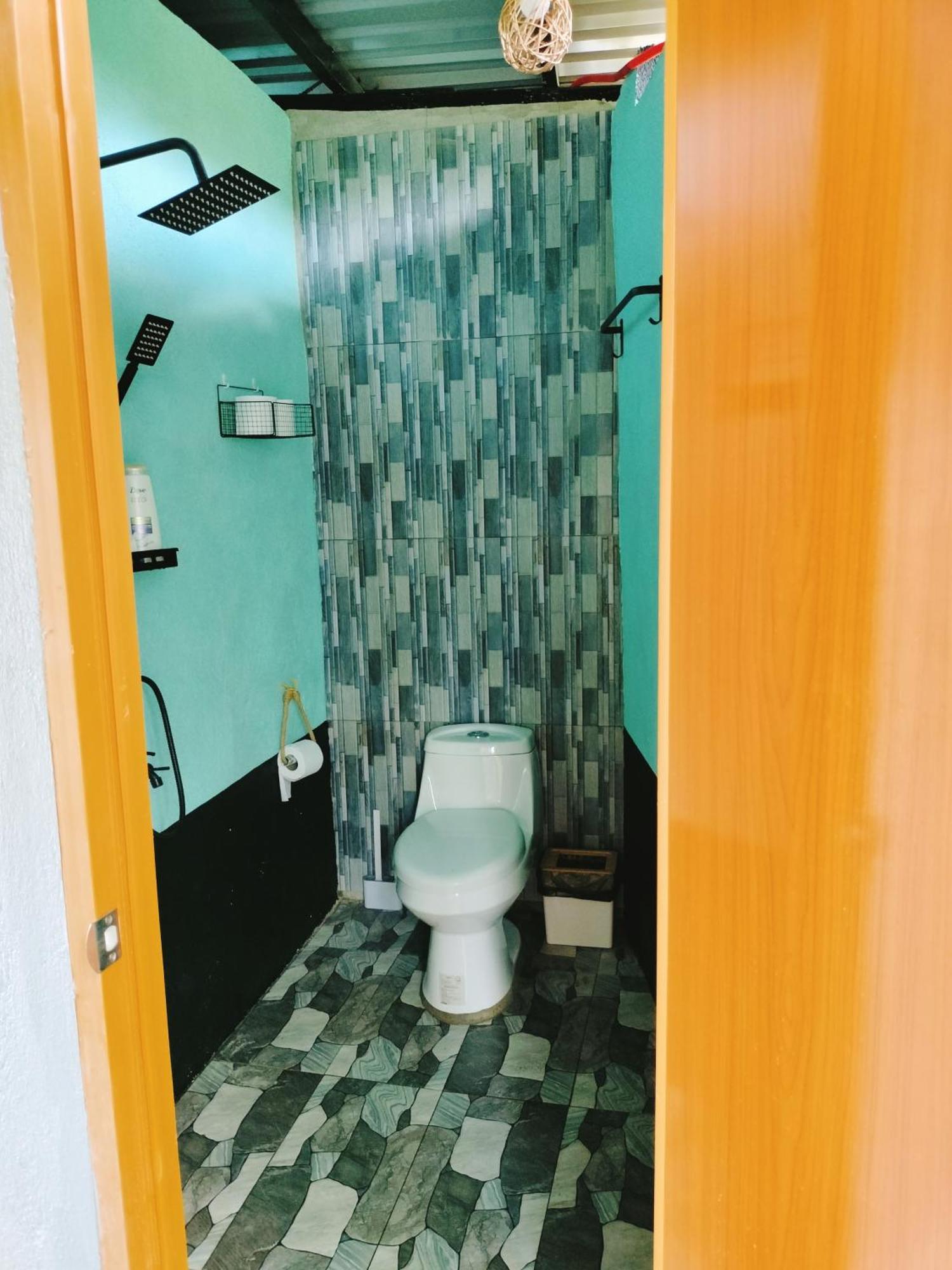 Riu Del Mar Hostel Dauis Екстериор снимка