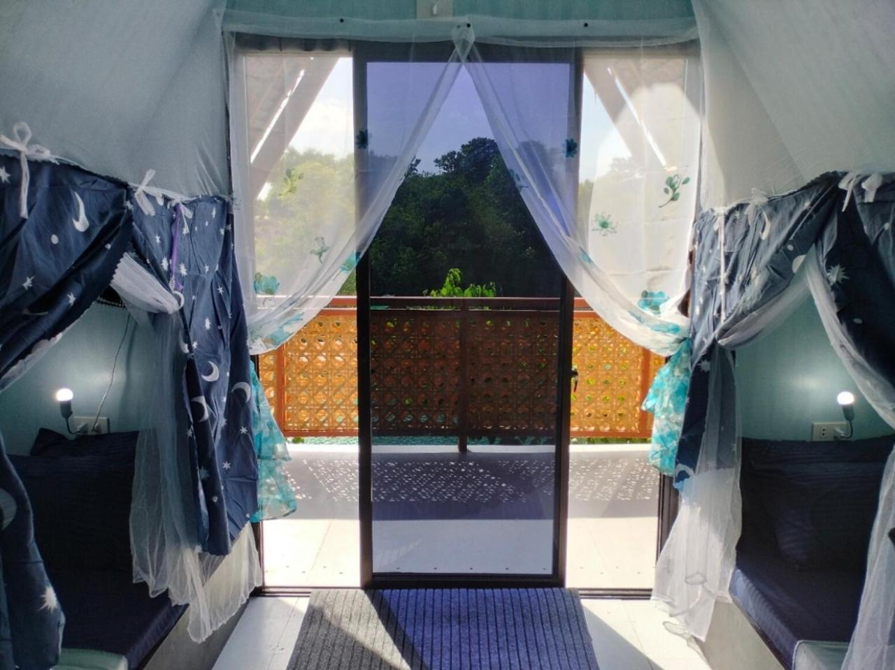 Riu Del Mar Hostel Dauis Екстериор снимка